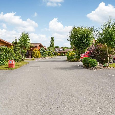 Jasmine Lodge Wilberfoss Экстерьер фото